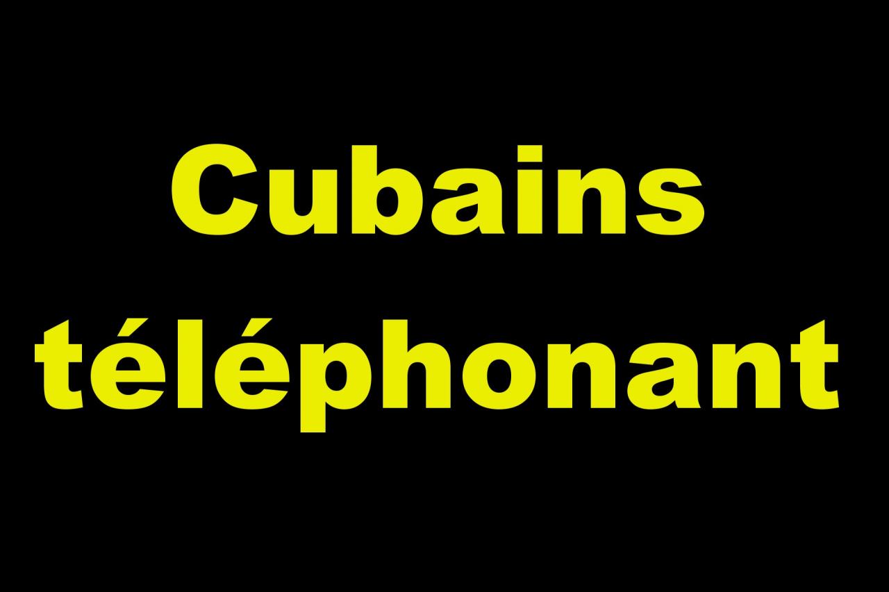 Cubains téléphonant